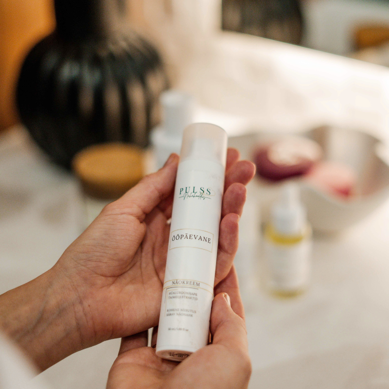 NÄOKREEM l ÖÖPÄEVANE