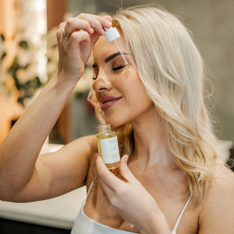 NÄOSEERUM l UUENEV JUME